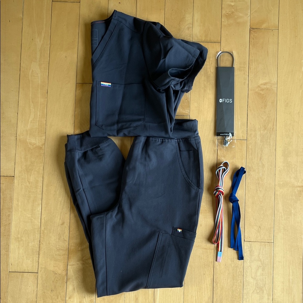 Figs Women's Charcoal Joggers